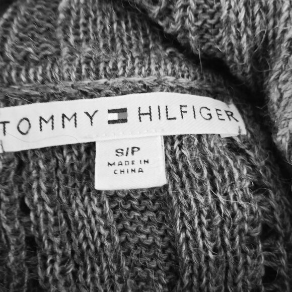 Tommy Hilfiger Grey Cowl Neck Sweater Size S/P - Picture 9 of 11
